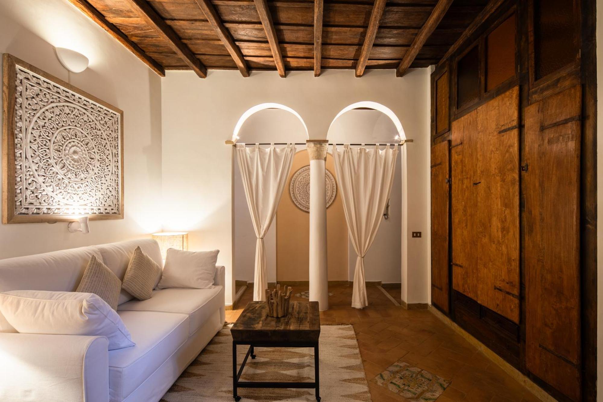 Navona Luxury Terrace Apartment - 12 Guests Rome