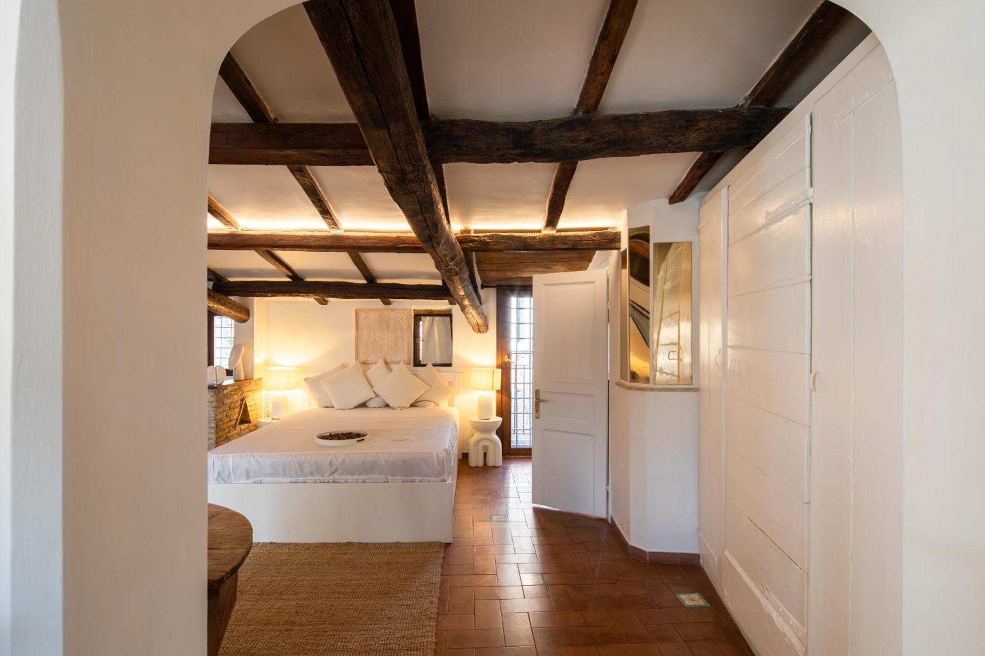 Apartment Navona Luxury Terrace Apartment - 12 Guests Rome